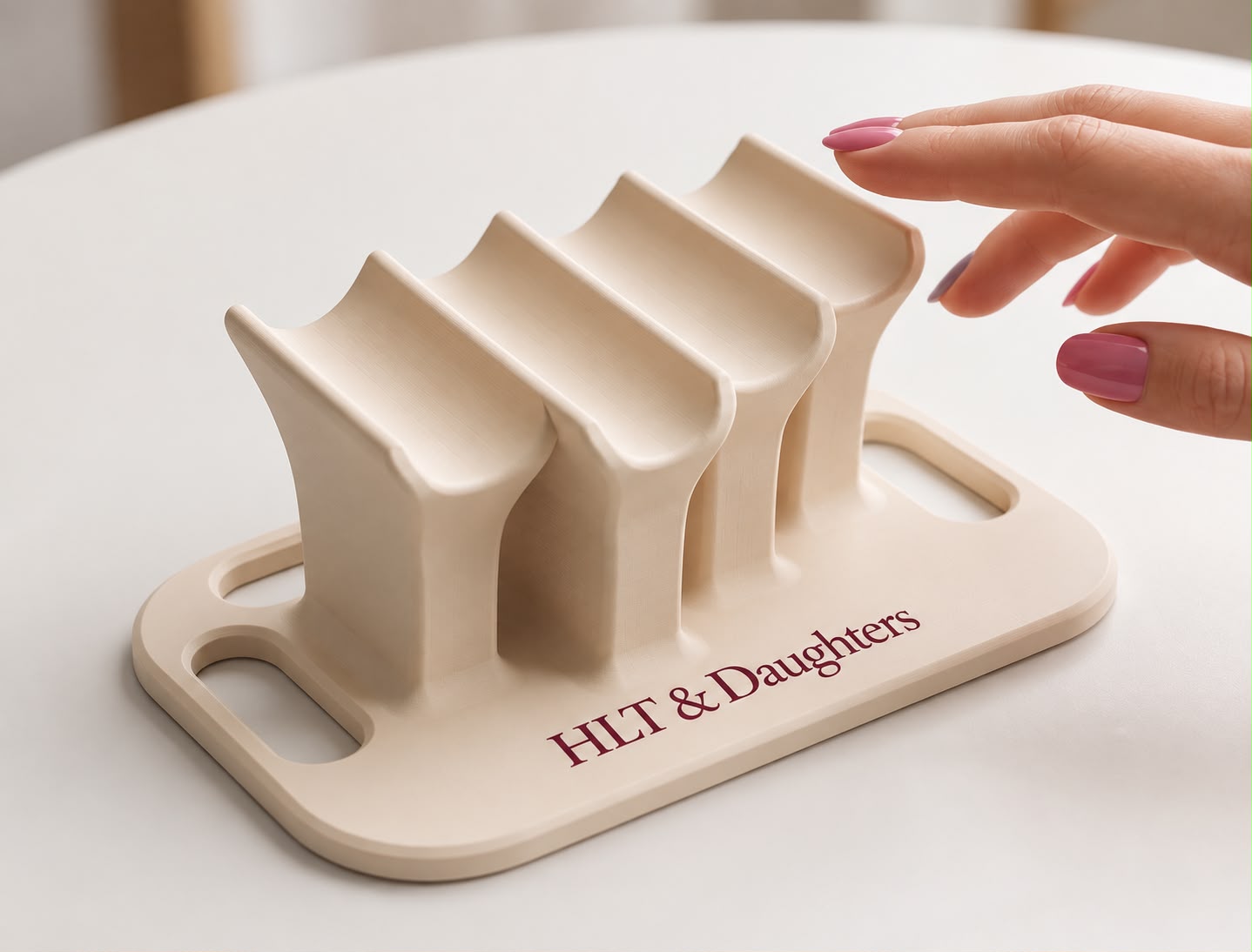 Manicure Hand Support 1
